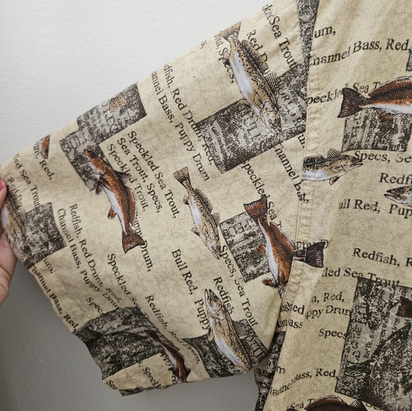 Columbia fishing print button down shirt - Picture 3 of 5